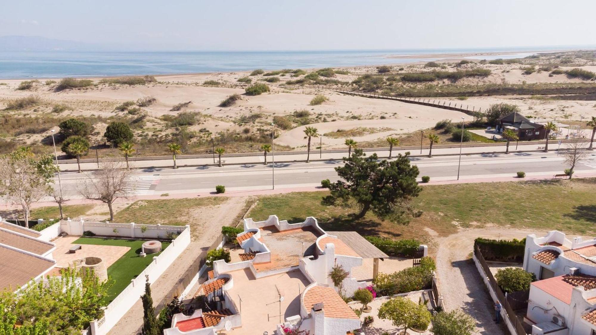 Eusebio - Casa En Riumar Para 4 Personas Y En Primera Linia De Mar - Deltavacaciones 外观 照片